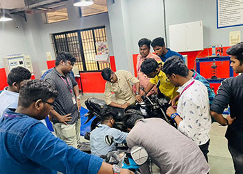 auto-2whe-eve-1 auto-2whe-eve-1