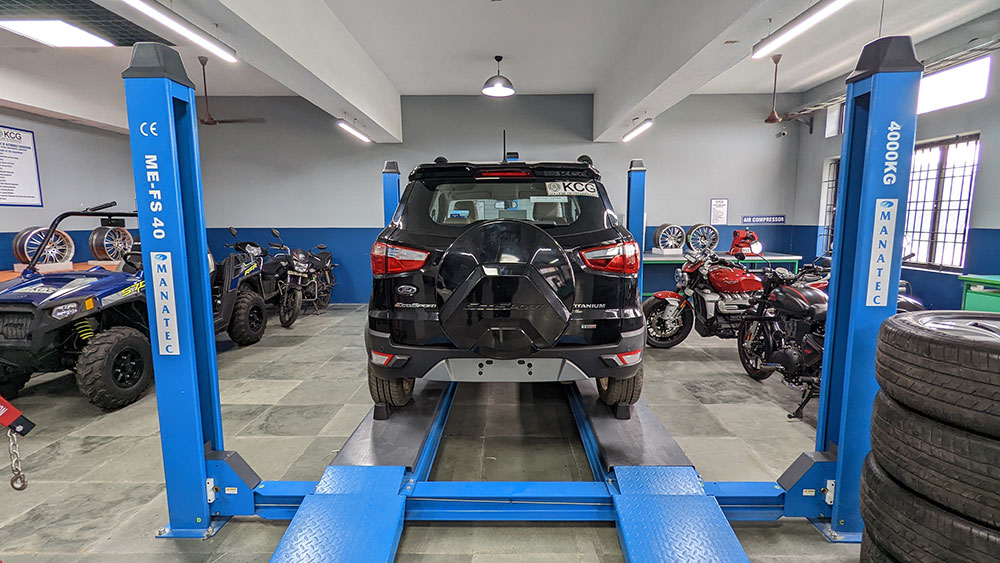 Vehicle Maintenance Lab